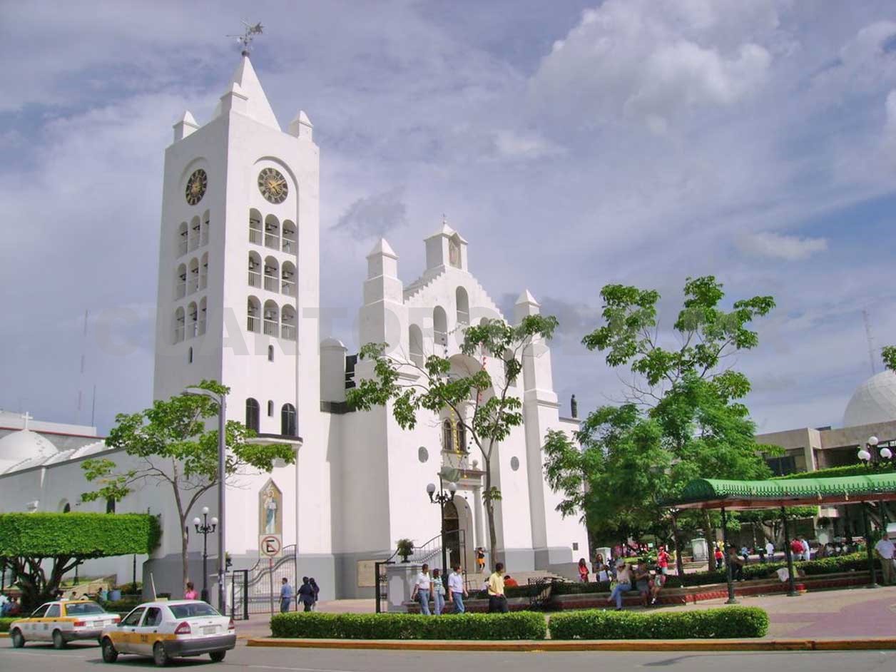 fachada de la catedral de San Marcos