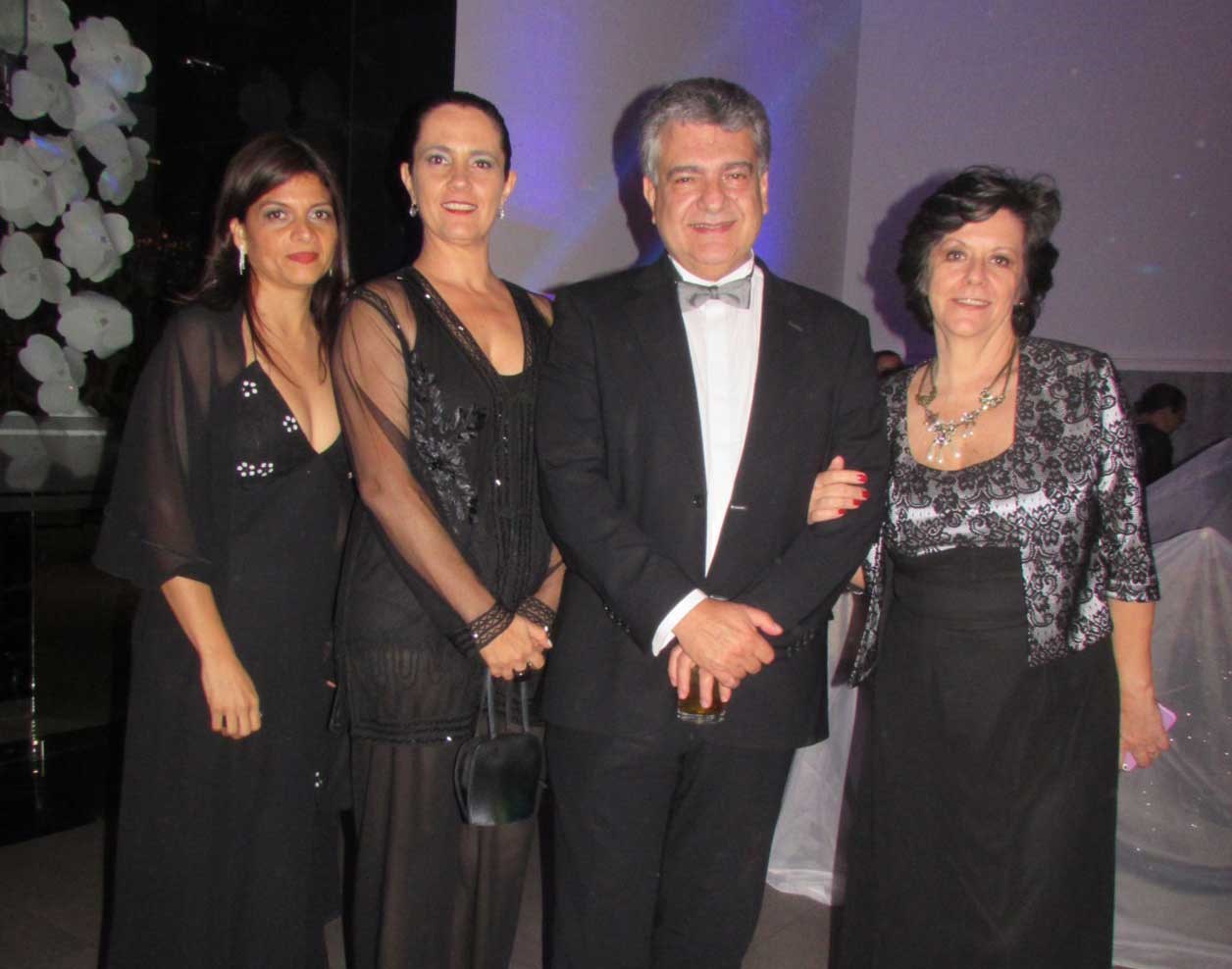Ileana, Ana Paula, Eduardo y Luci