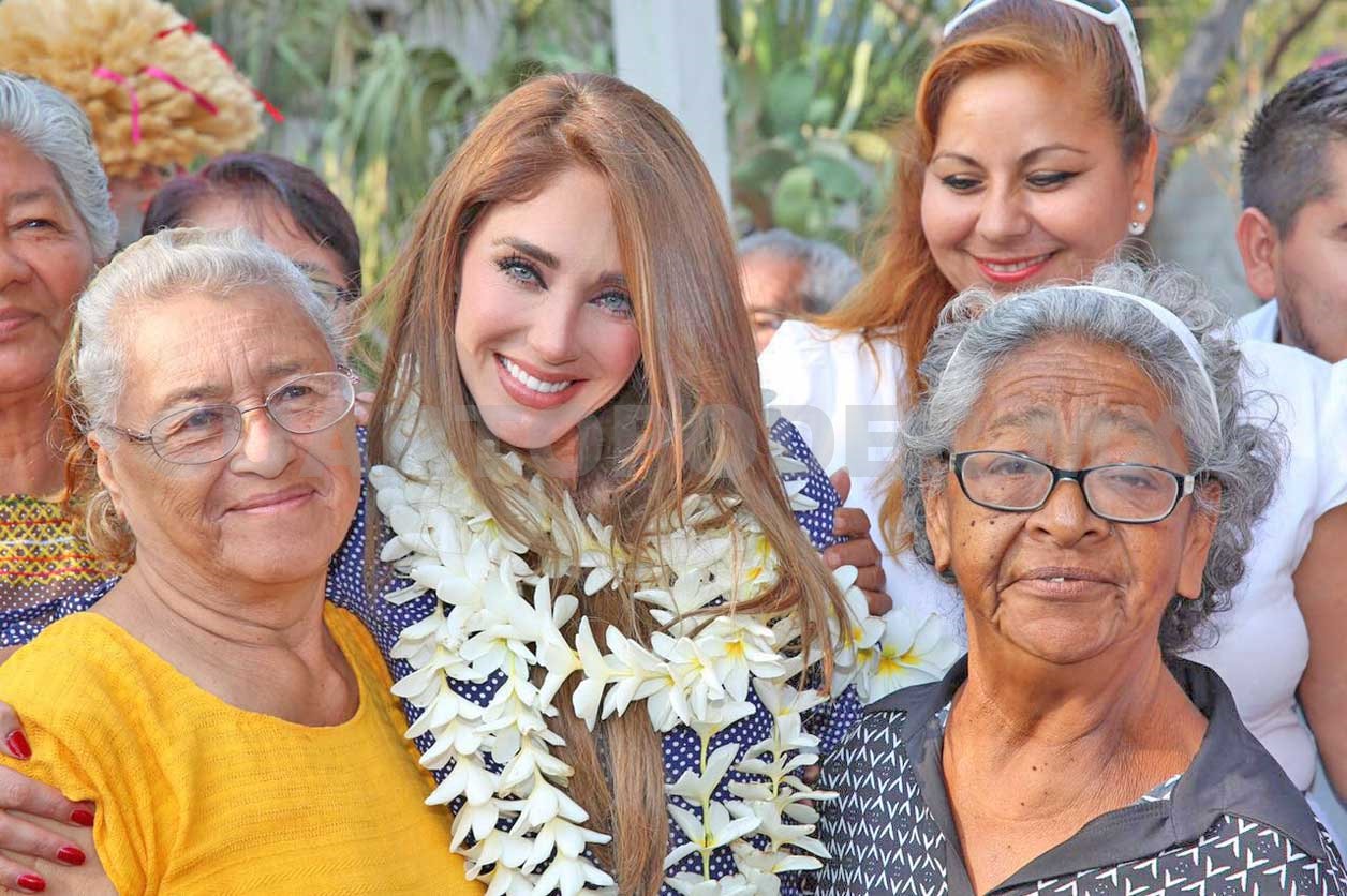 Anahí convivió con adultos mayores