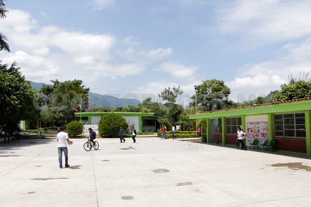 Plantel 145 Tuxtla Sur, entre los mejores