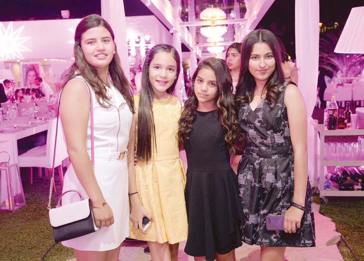 Paty, Alejandra, Renata y Julieta