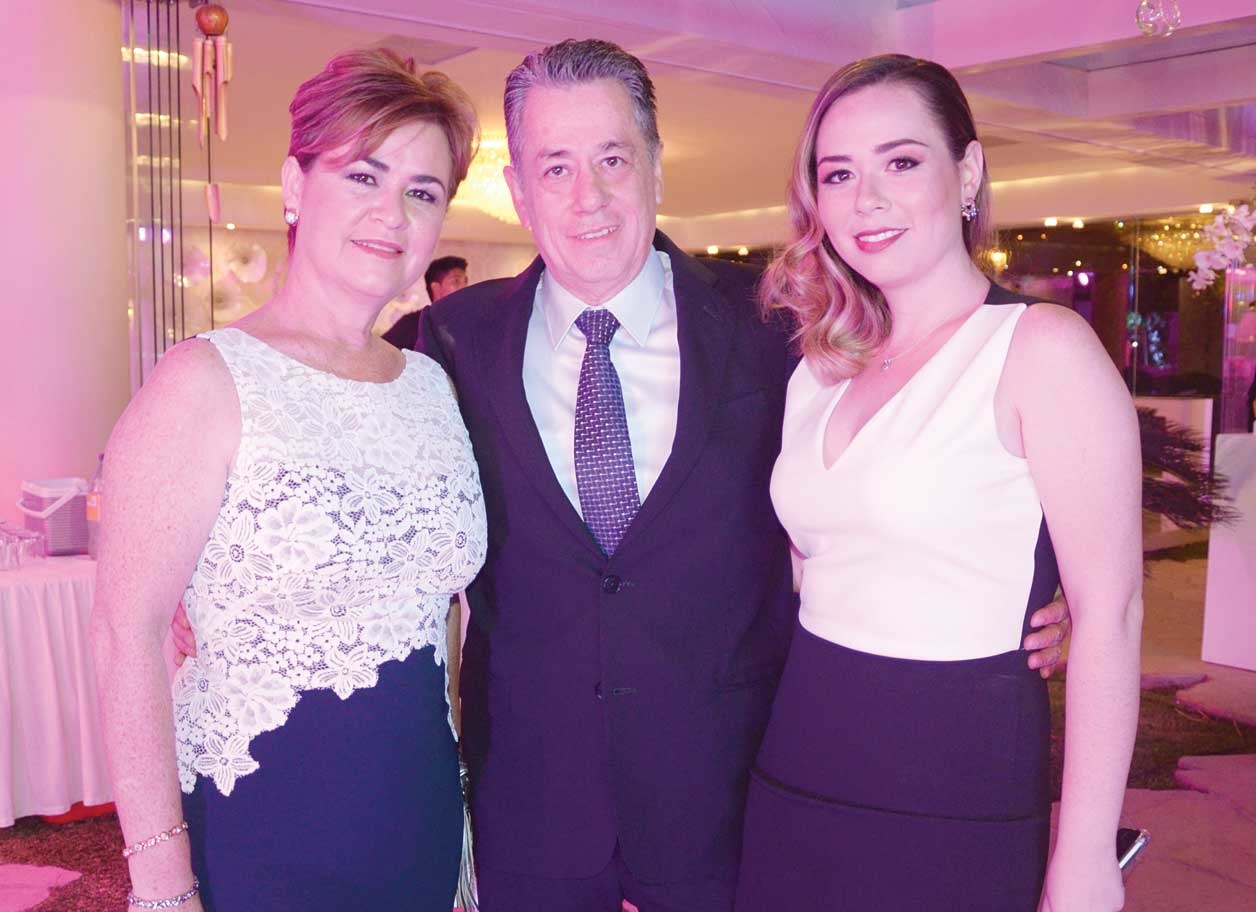 Desearon muchas felicidades a Ana Sofía