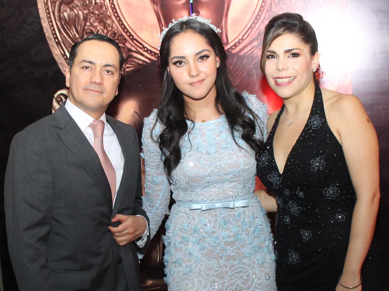 Felicitaron a Valentina