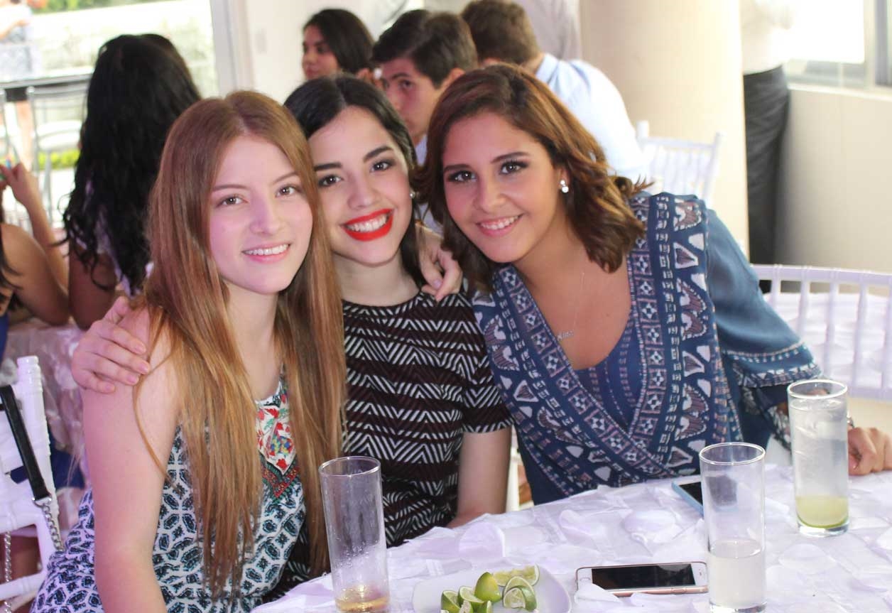 Valentina, Mariana y Caro