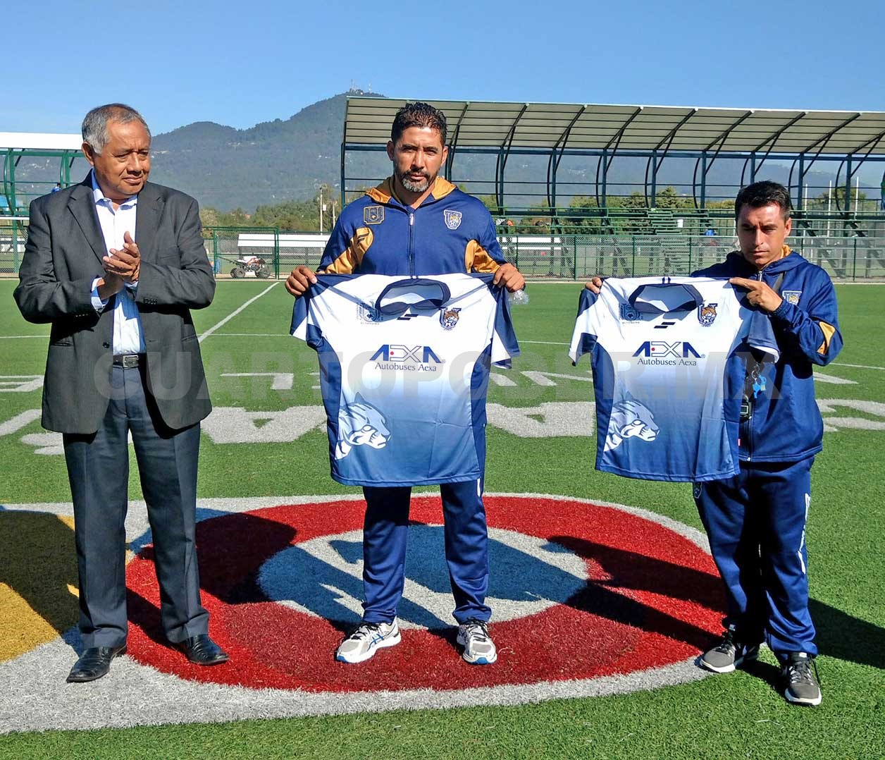 Llega Adrián García Arias a la cueva