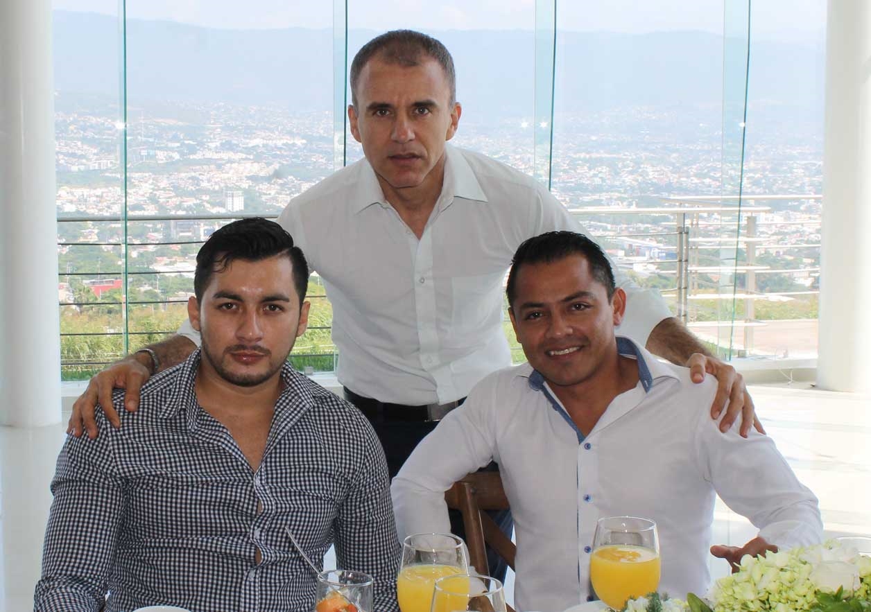 William, Diego y Gerardo