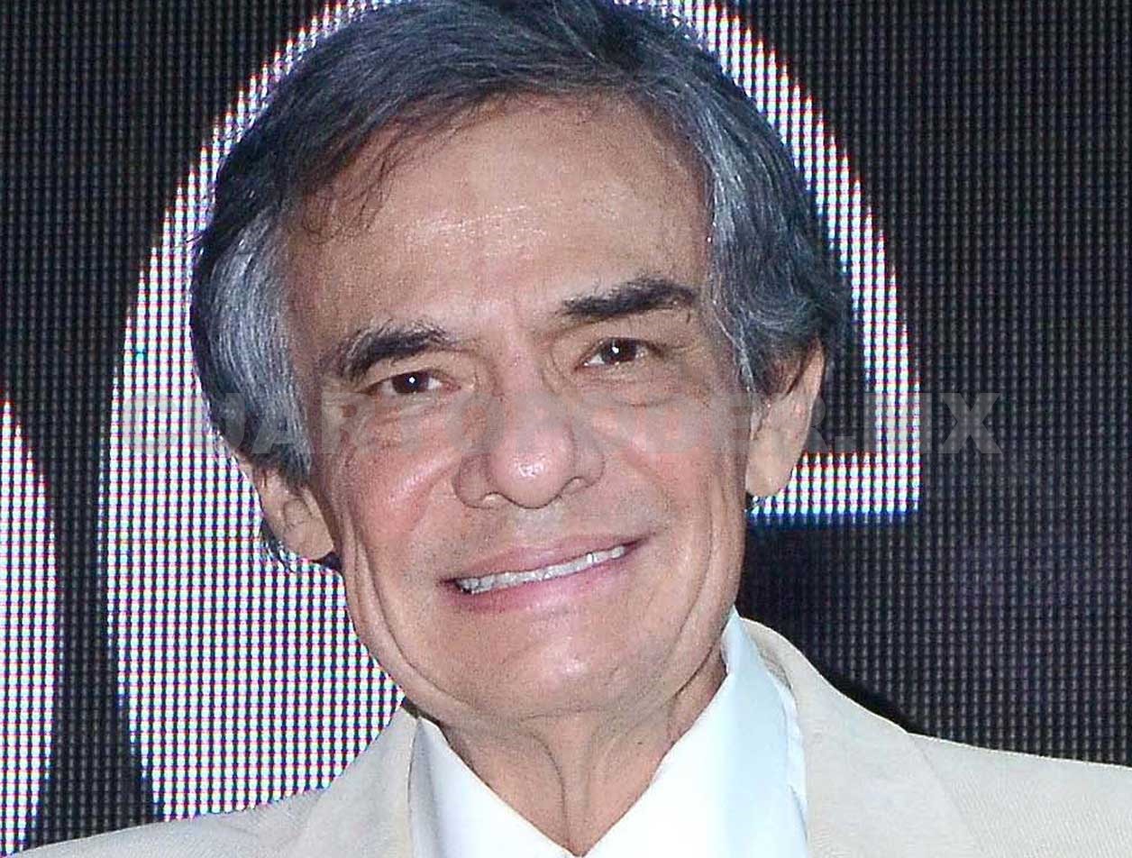 José José vuelve al hospital