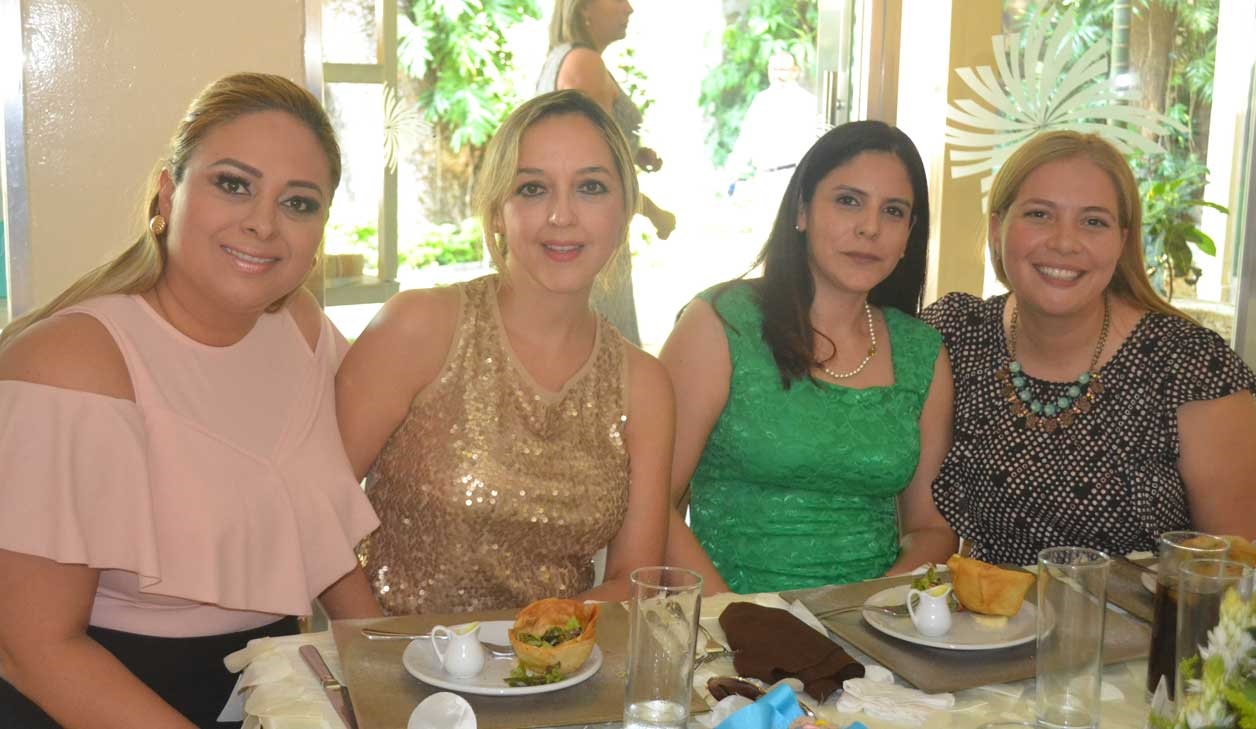 Carolina, Gaby, Cristina y Vanessa