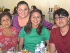 Norma, Olga, Claudia y Alexis