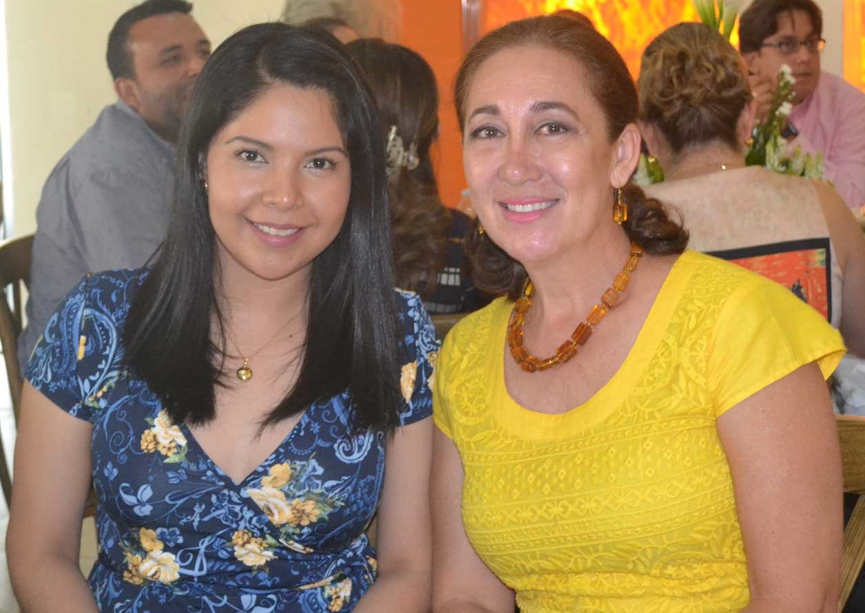 Lucy y Paola
