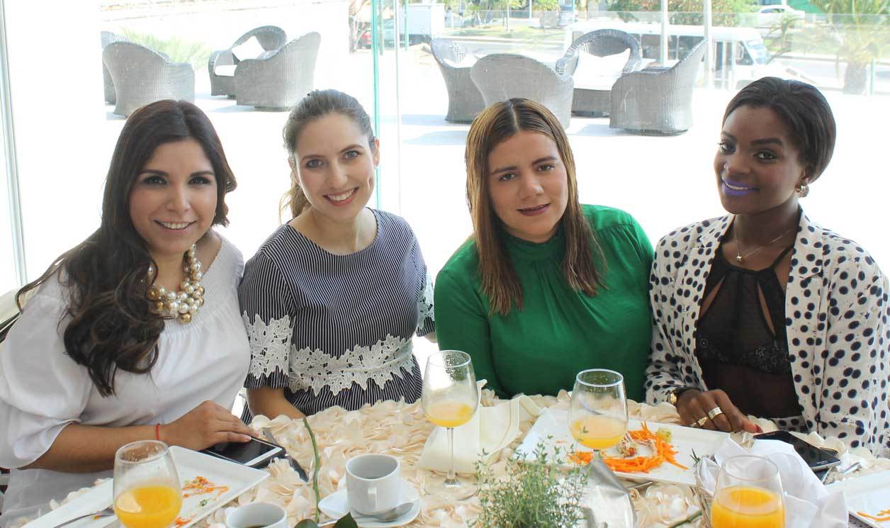 Karen, Katia, Maritza y Yanis