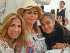 Rebecca, Alma y Karla