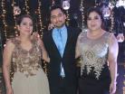 La mamá y los hermanos del novio