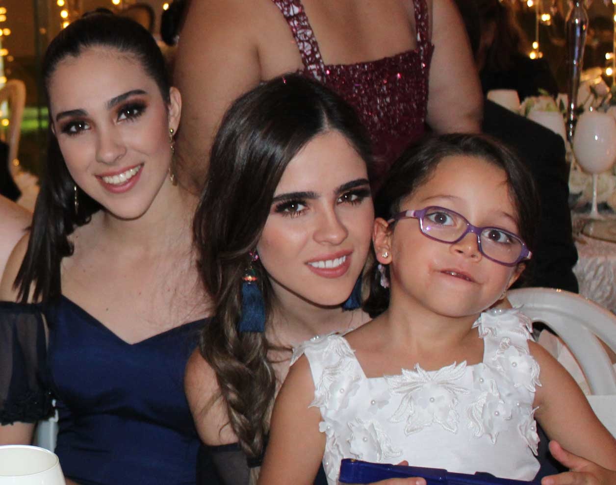 Andrea, Estefania y Regina