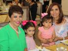 Gladys y Salme con Ximena y Romina