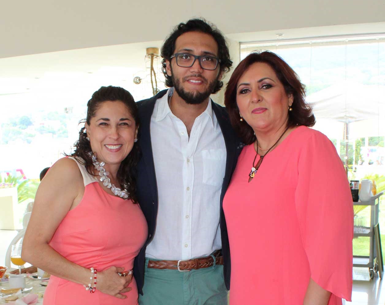 Erika, Diego y Virginia