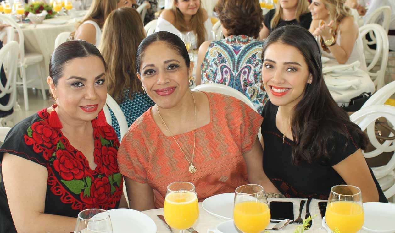 Liz, Laura y Ana
