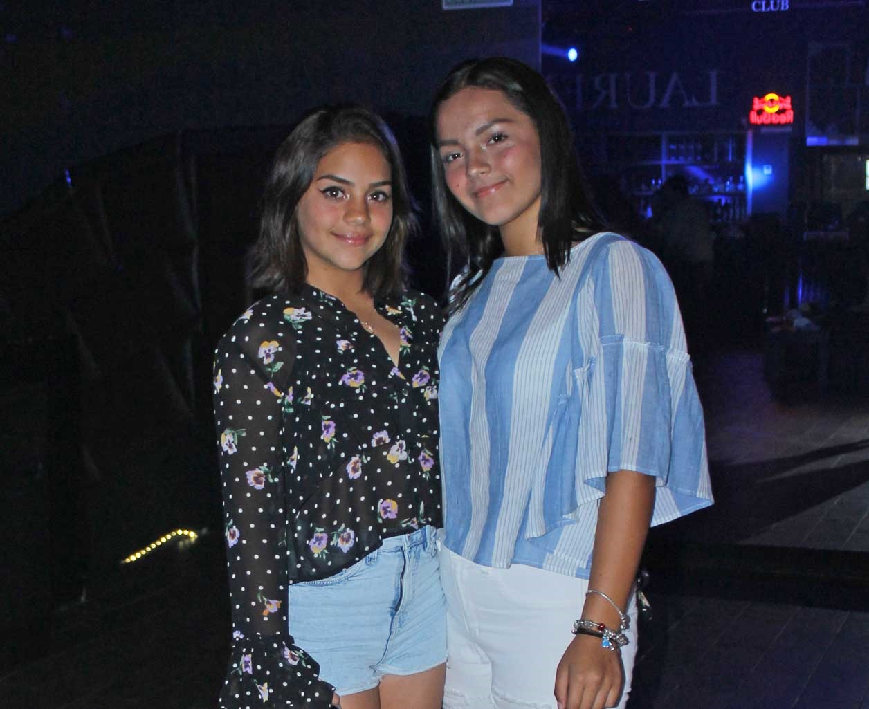 Renata y María