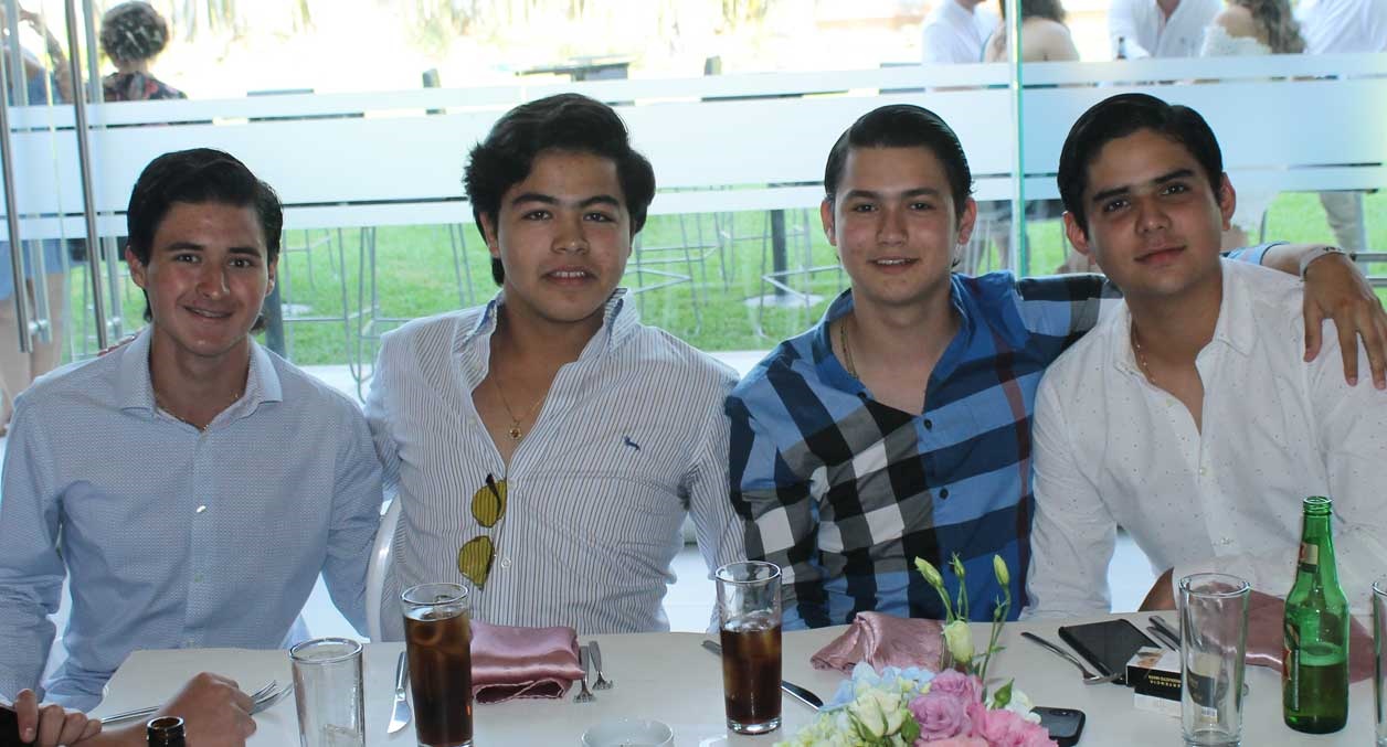 Patricio, Juan Michell, Rafa y Luis Andrés