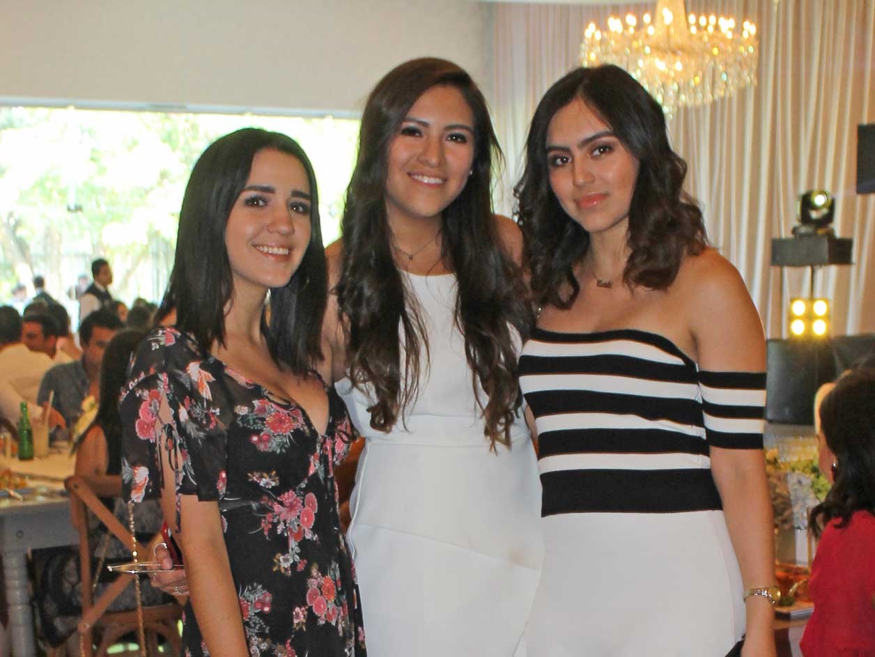Karla, Kenia y Karla