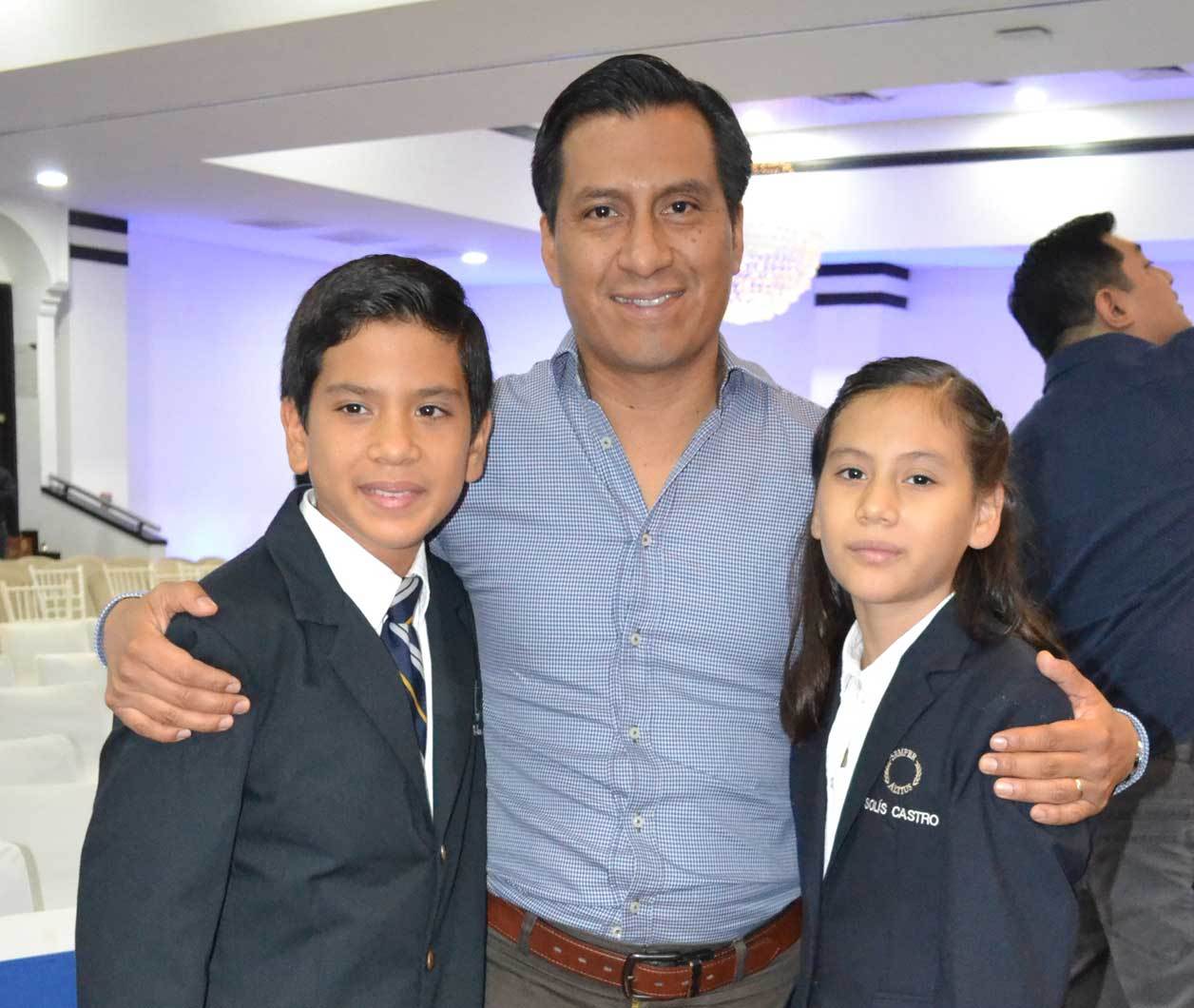 Adolfo, Adolfo y Paula