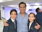Adolfo, Adolfo y Paula