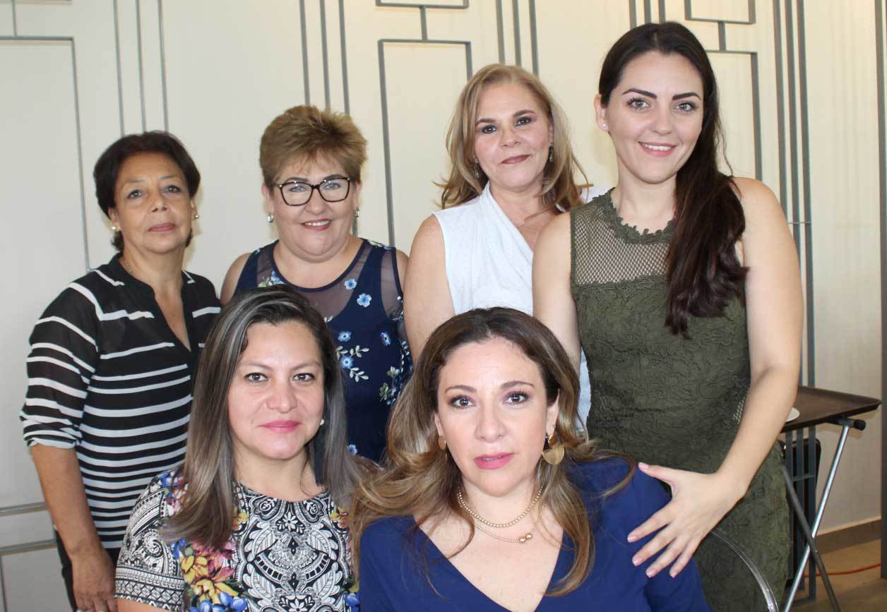 Gloria, Olga, Vero, Ana, Gloria y Maricarmen