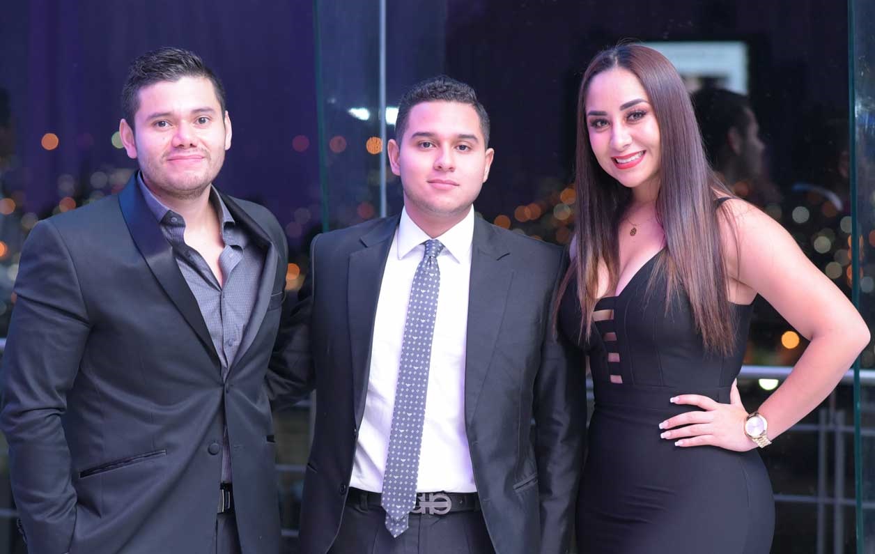 Raciel, Héctor y Laura