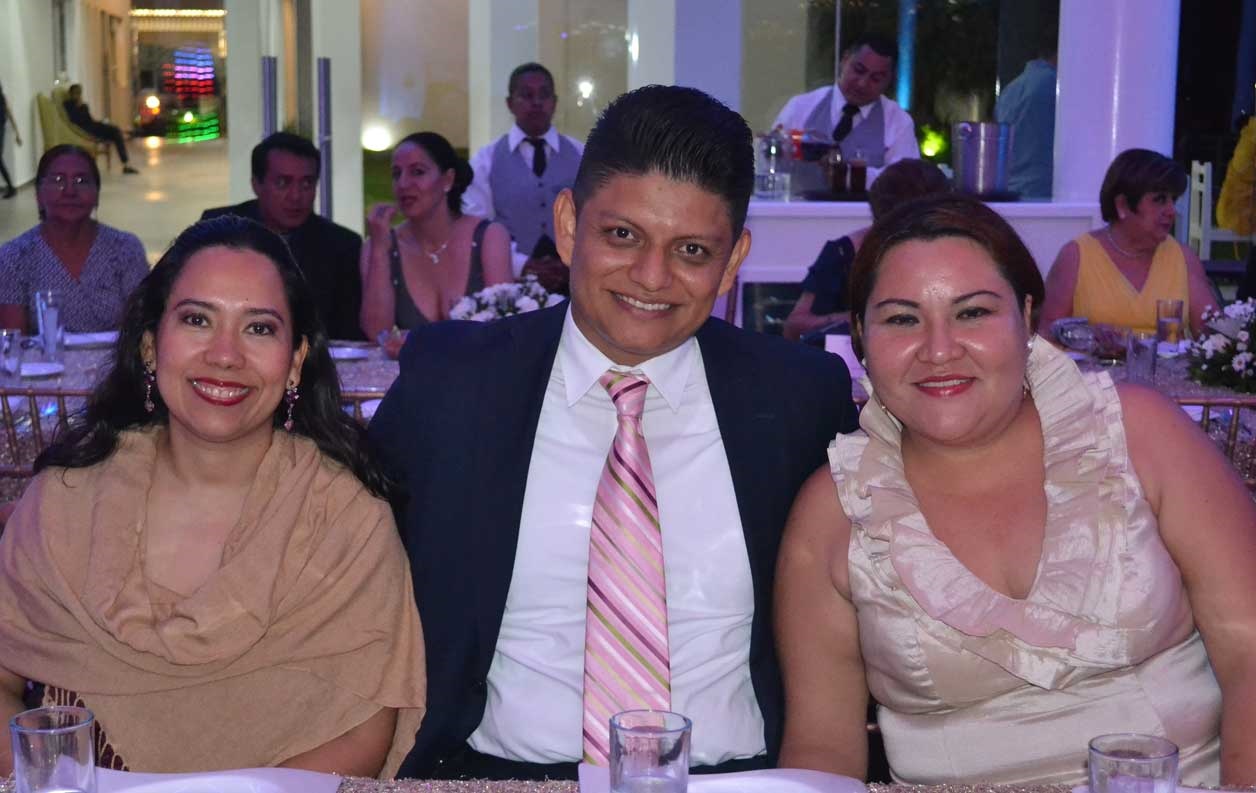 Rosario, Rubén y Ana Lucía