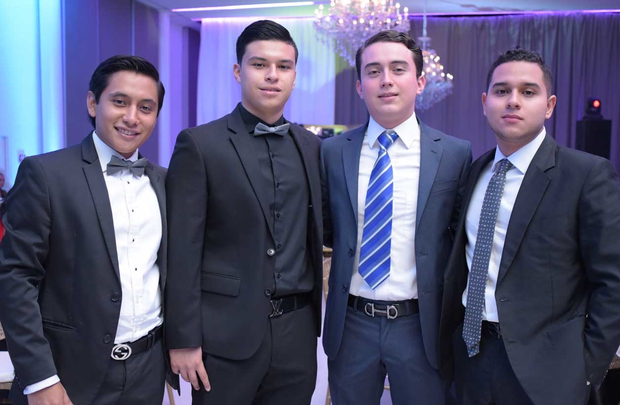 Diego, Hiroshi, Braulio y Héctor