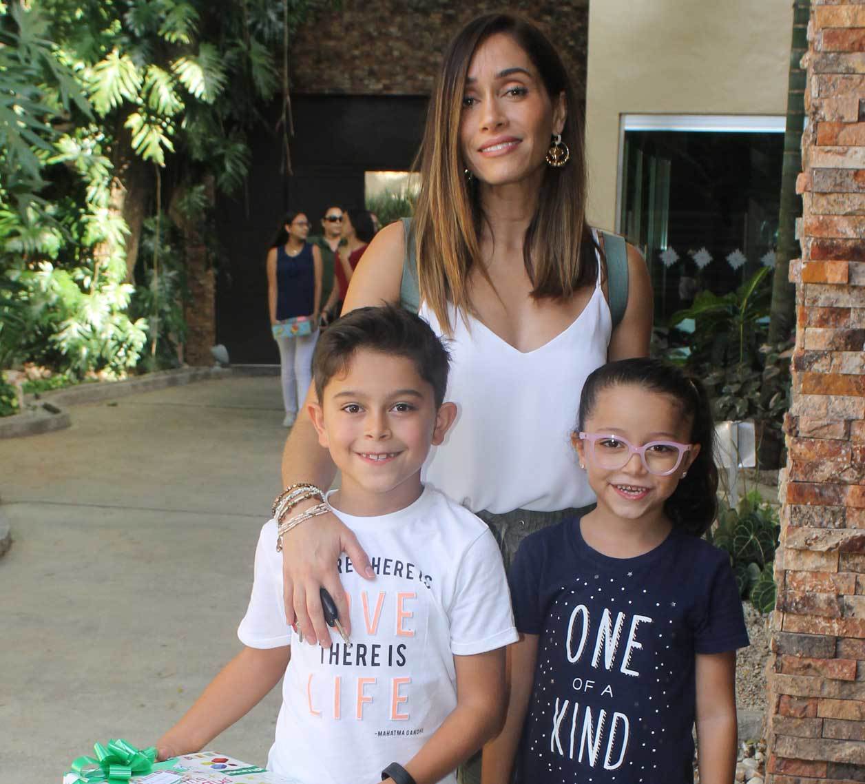 Mariana, Leo y Regina
