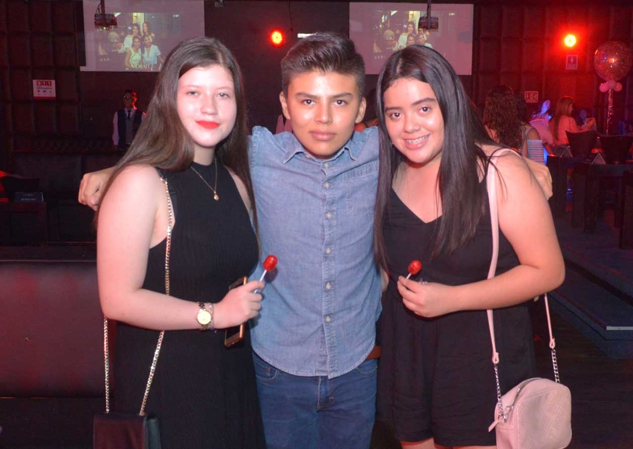 Carol, Manuel y Karla