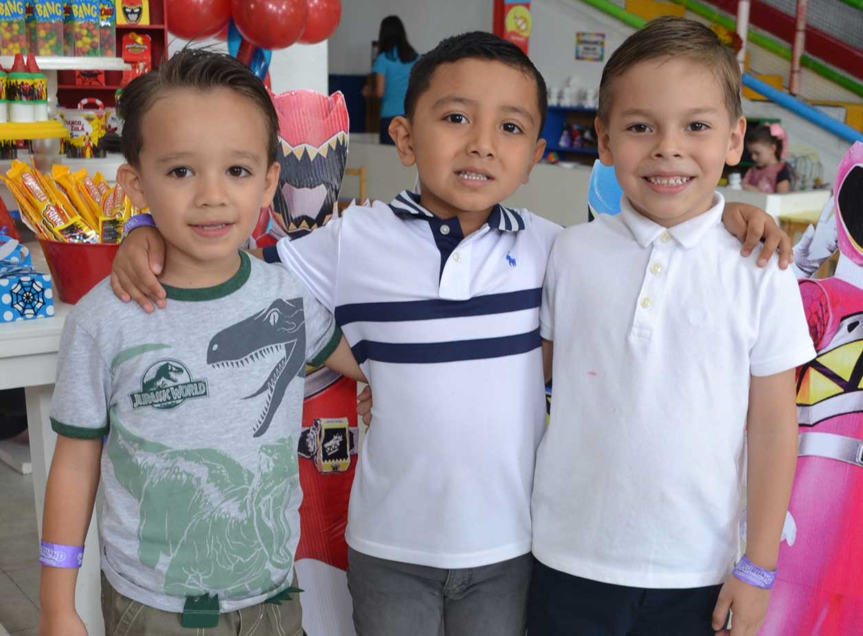 Máximo, José Gabriel y Carlos Javier