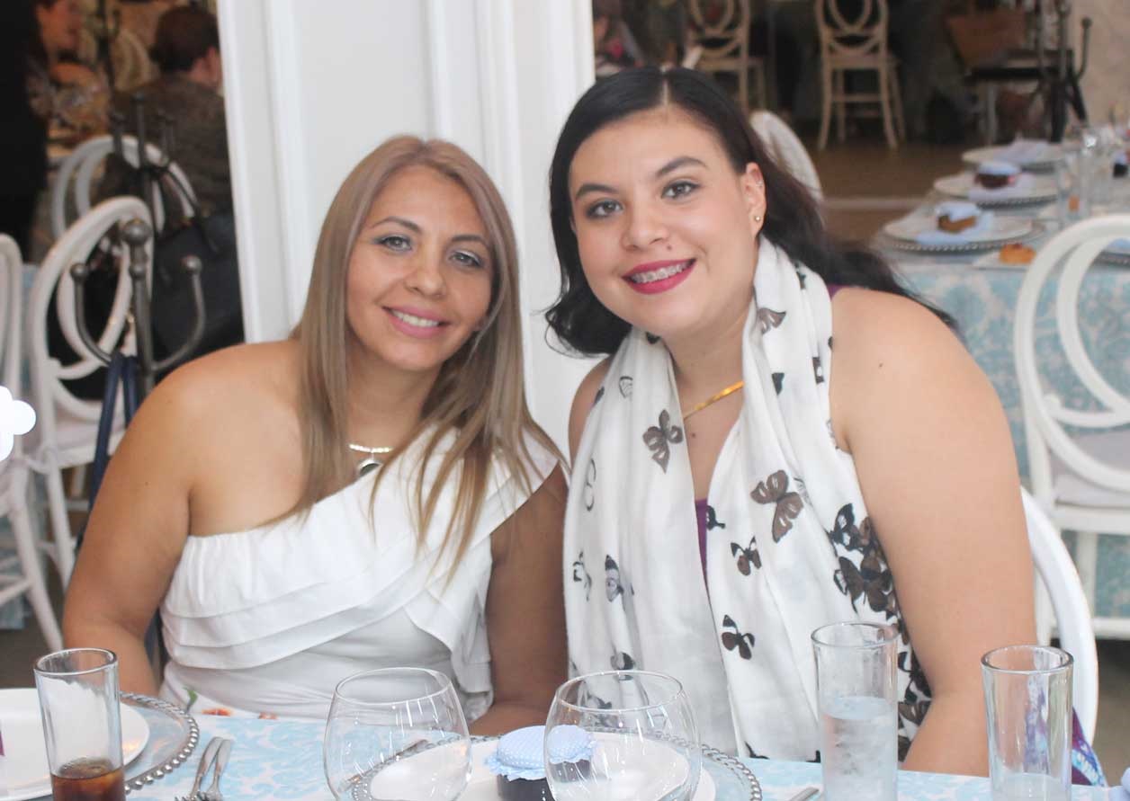 Selene y Alejandra