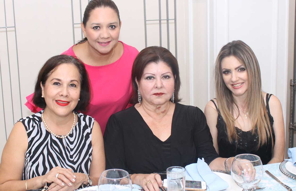 Harumi, Carmen, Lulú y Bárbara