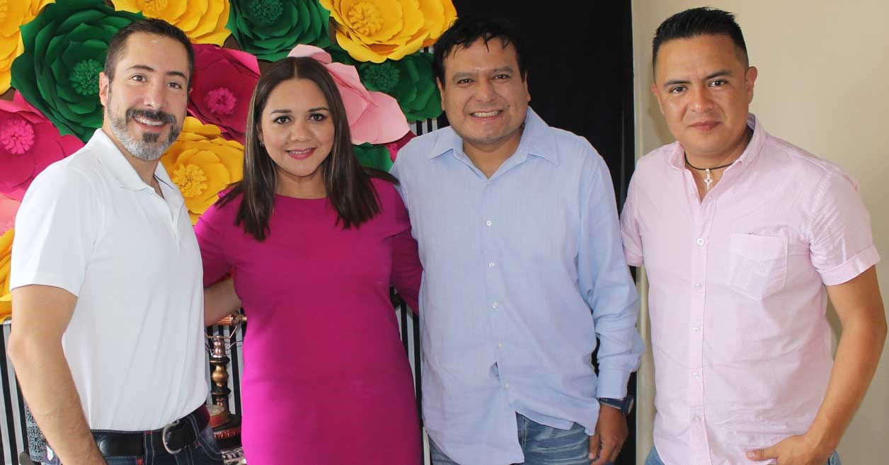 Felicitaron a Carmen