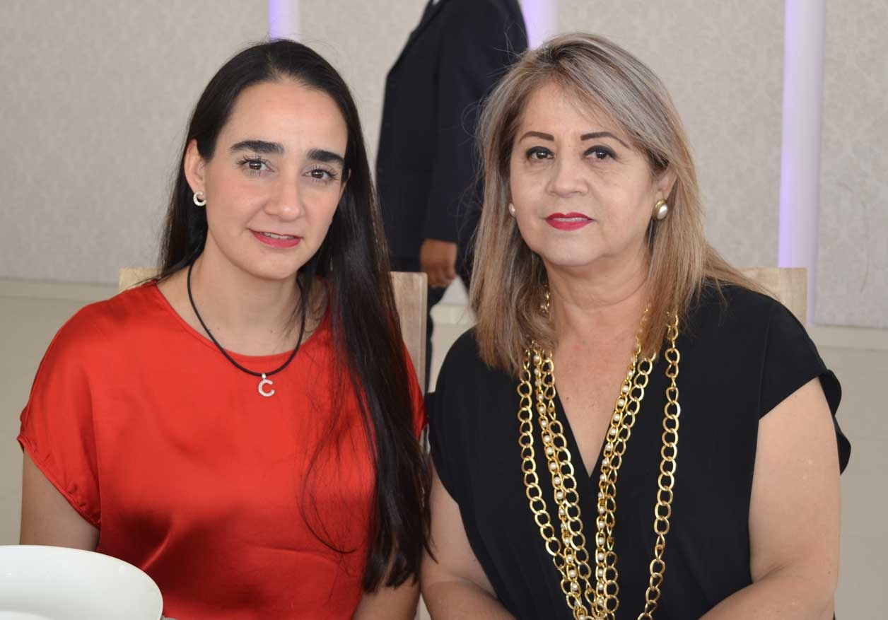 Beatriz y Lupita