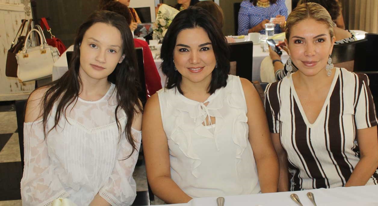 Sofía, Marcela y Gaby
