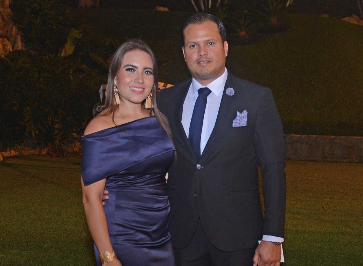 Flor de María y Juan