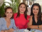 Caro, Lorena y Gaby