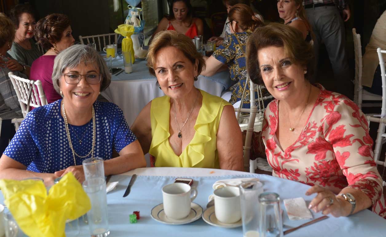 Cristina, Negra y Elena