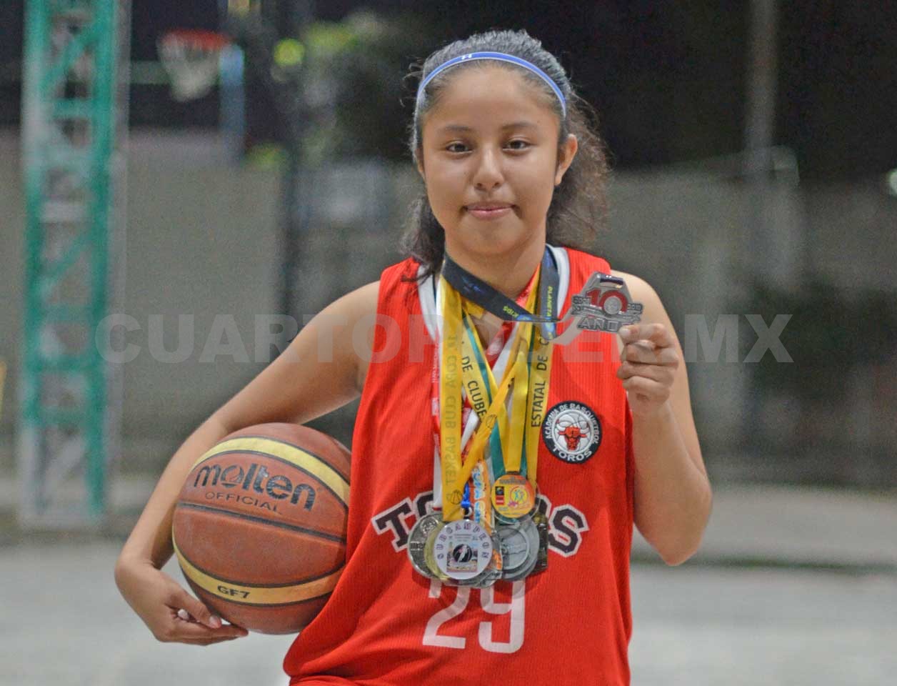 Karla Yamil, una atleta que brilla en el Basquetbol