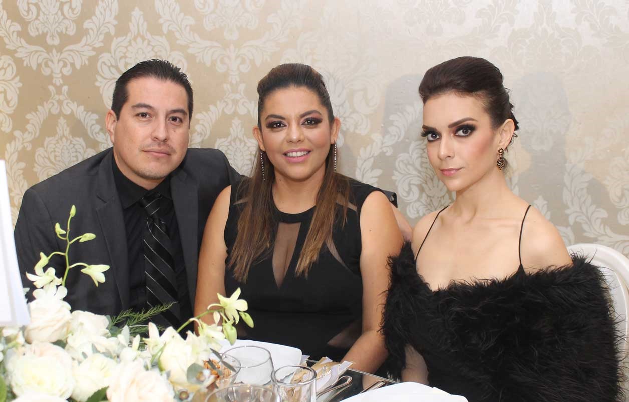 Luis, Ruth y Gaby