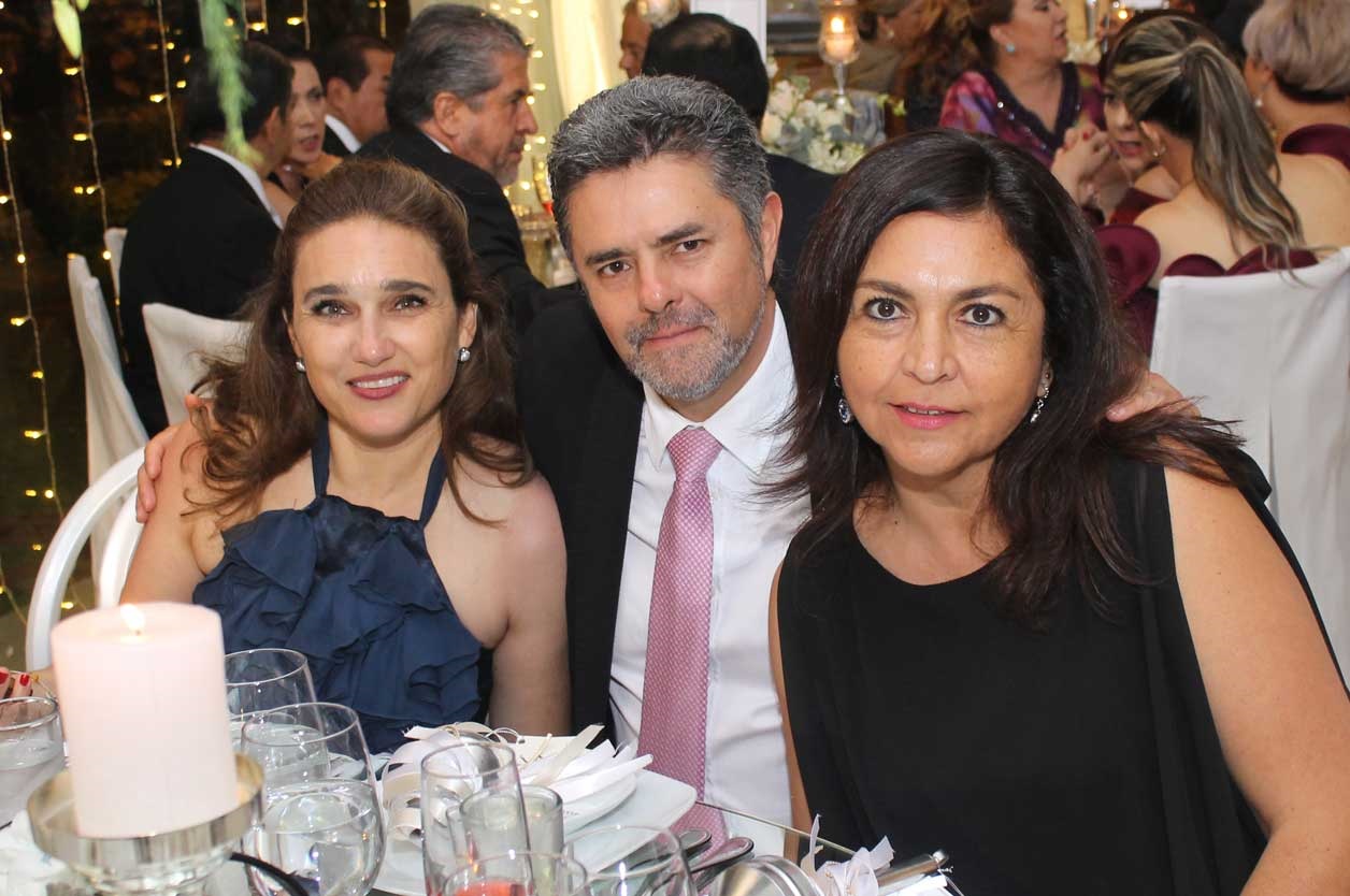 Ana, Sergio y Claudia