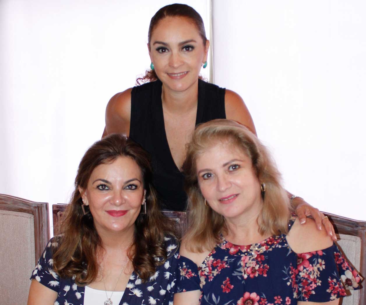 Silvia, Elsa y Cuqui