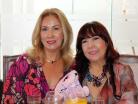 Mónica y Lupita