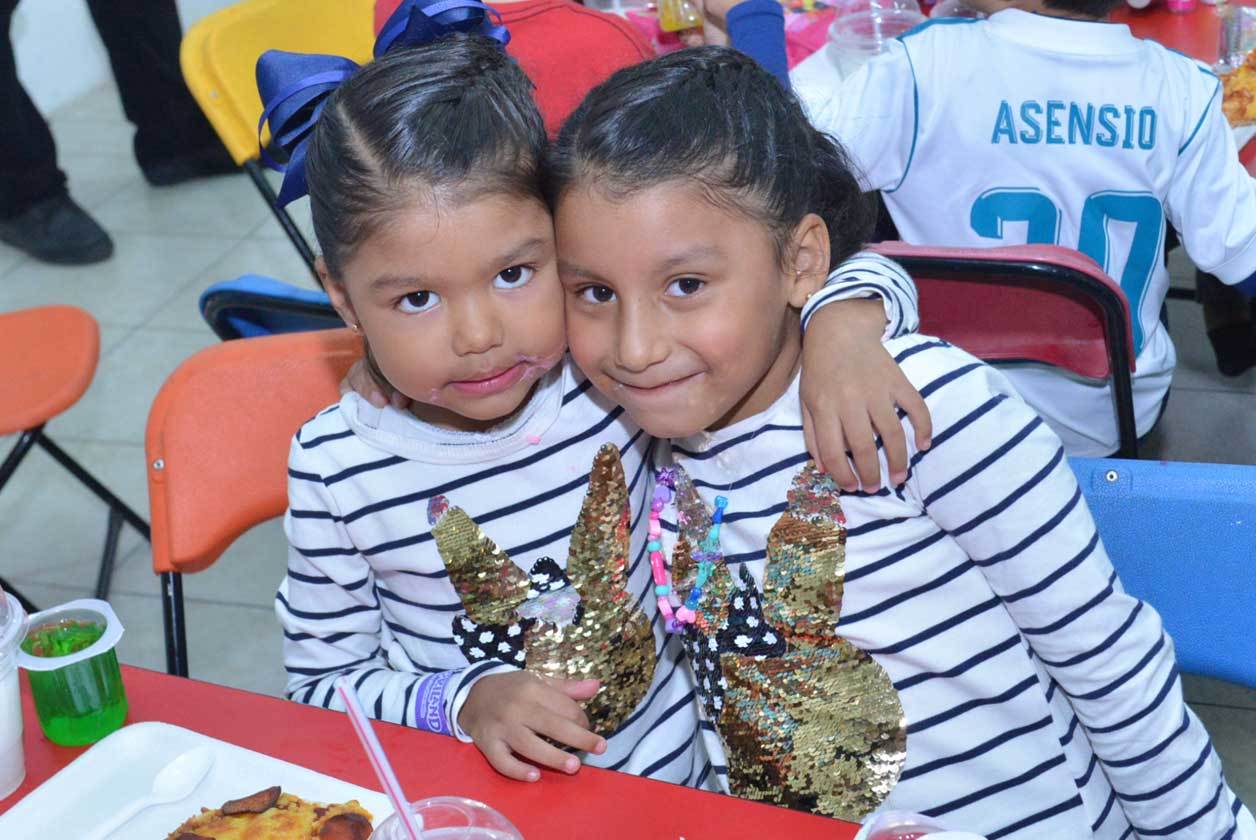 Lindas hermanitas