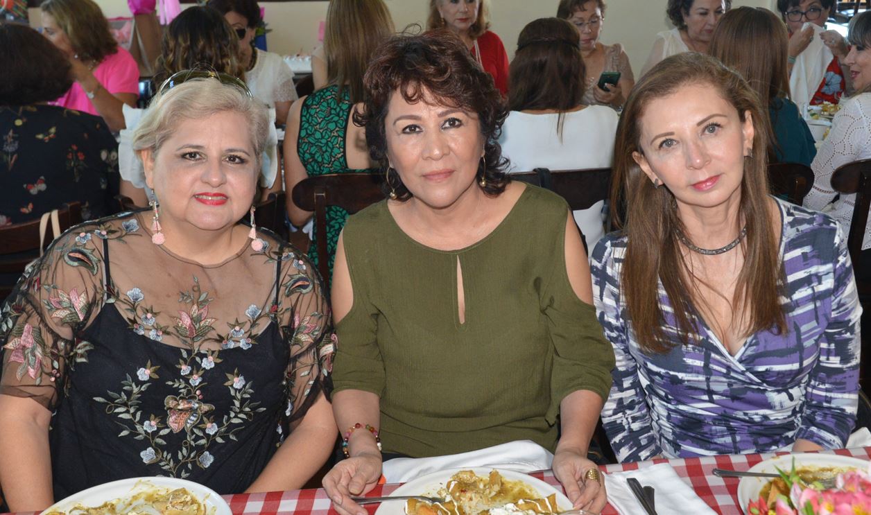 Norma, Passy y Rocío