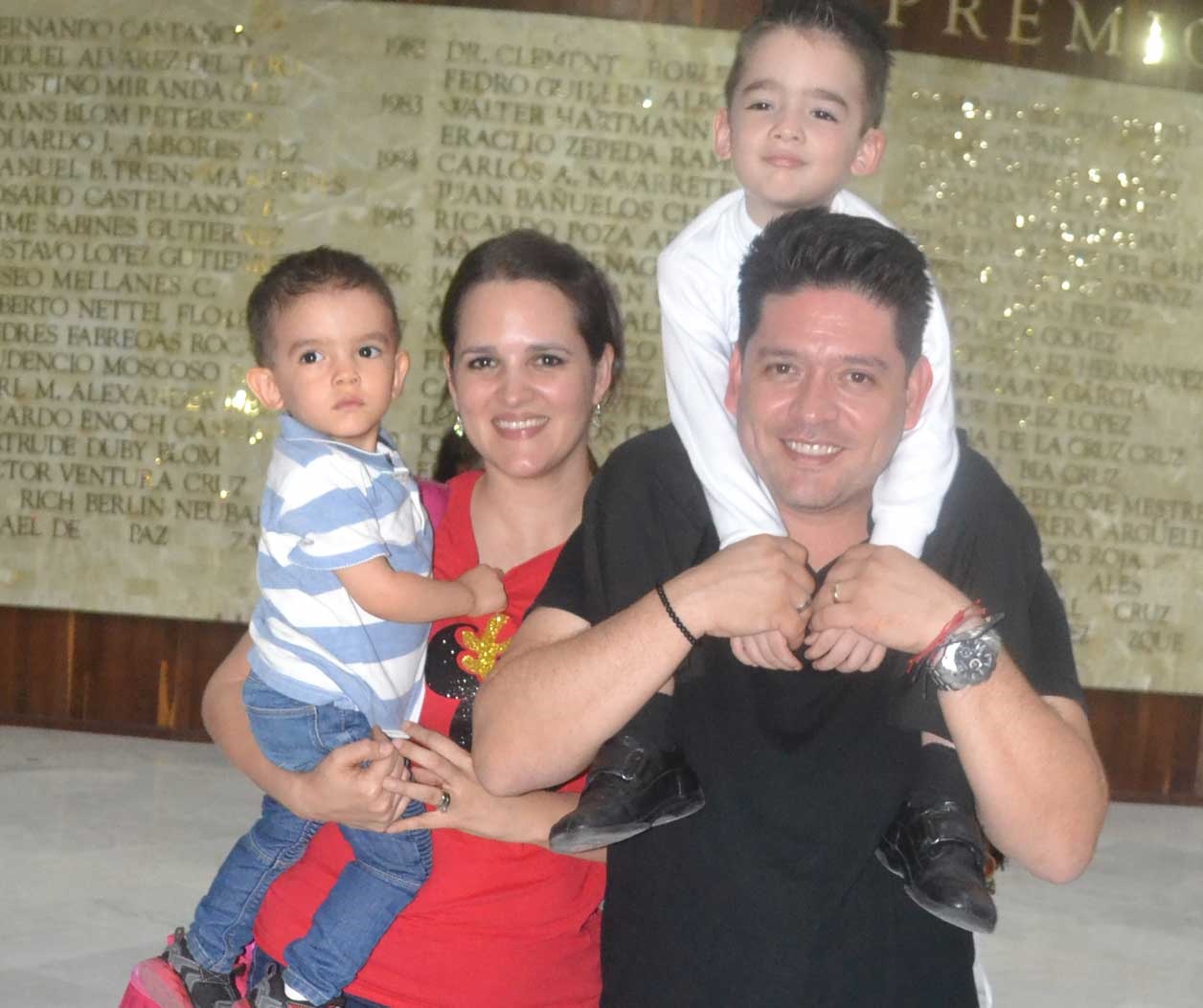 Bruno, Cristina, Santiago y Enrique