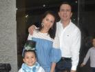 Wendy, Laya, Roberto y Jana
